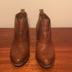 Lucky Brand Ehllen Booties - Size 6